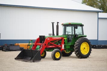 Main image John Deere 4430